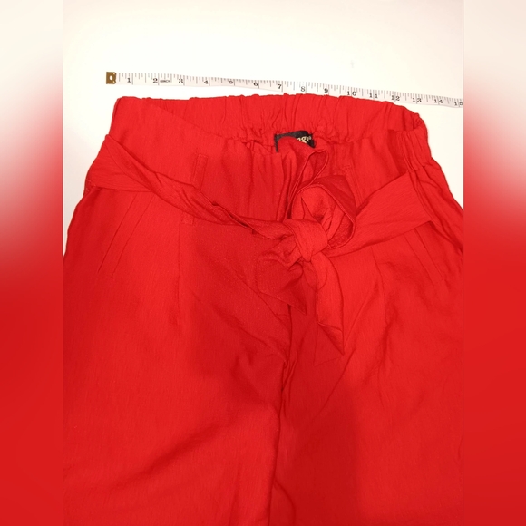 Red pants - Picture 4 of 4